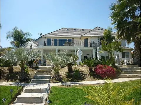 6663 Desert Springs St, Chowchilla, CA 93610