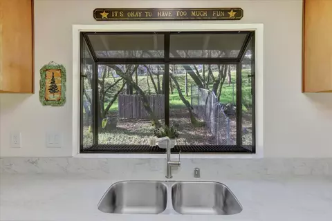 Kitchen - 19308 Explorer Ct, Penn Valley, CA 95946 photo 7 of 7