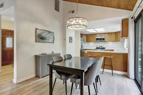 Dining - 19308 Explorer Ct, Penn Valley, CA 95946 photo 1 of 4