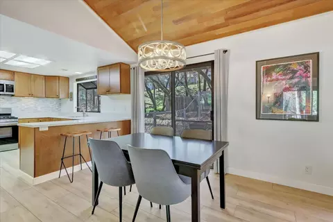 Dining - 19308 Explorer Ct, Penn Valley, CA 95946 photo 2 of 4