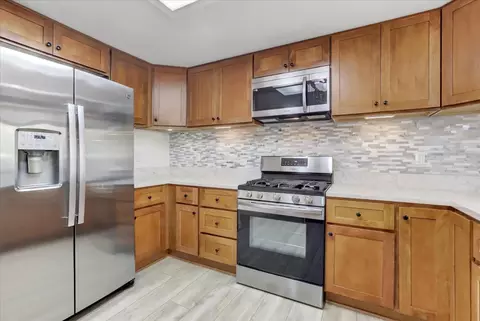 Kitchen - 19308 Explorer Ct, Penn Valley, CA 95946 photo 6 of 7