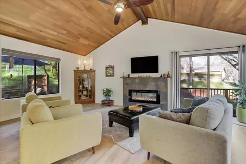 Living - 19308 Explorer Ct, Penn Valley, CA 95946 photo 1 of 3