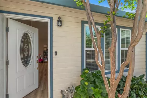 1924 Amsterdam Ln, Modesto, CA 95356 photo 6