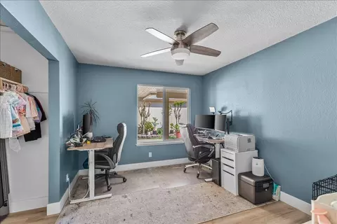 1924 Amsterdam Ln, Modesto, CA 95356 photo 18
