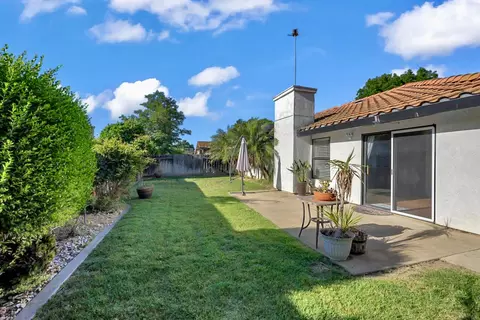 Exterior - 941 Arambel Dr, Patterson, CA 95363 photo 3 of 5