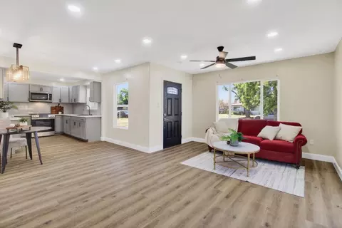Living - 1127 W 19th St, Merced, CA 95340 photo 1 of 4