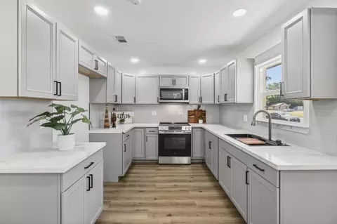 Kitchen - 1127 W 19th St, Merced, CA 95340 photo 1 of 3