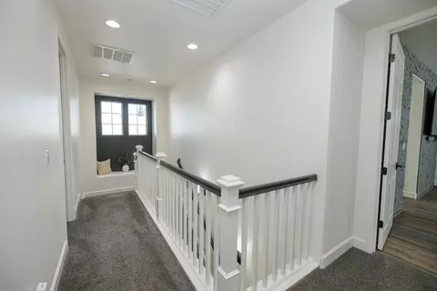 Entry Way - 1682 Fairway Oaks Ct, Ripon, CA 95366 photo 1 of 1