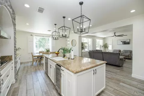 Kitchen - 1682 Fairway Oaks Ct, Ripon, CA 95366 photo 7 of 7