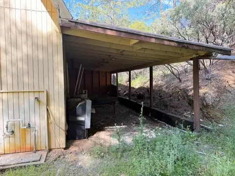 Exterior - 22460 Canyon Way, Colfax, CA 95713 photo 23 of 29