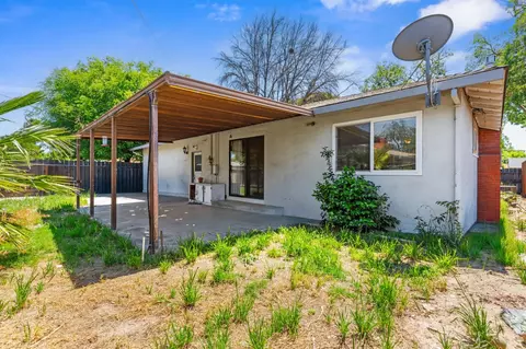 Exterior - 1215 Del Vale Ave, Modesto, CA 95350 photo 6 of 6