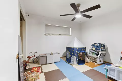 Bedroom - 1215 Del Vale Ave, Modesto, CA 95350 photo 1 of 5