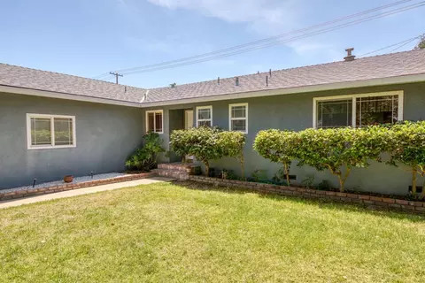 Exterior - 1532 Hialeah Dr, Modesto, CA 95350 photo 3 of 11