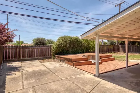 Exterior - 1532 Hialeah Dr, Modesto, CA 95350 photo 5 of 11