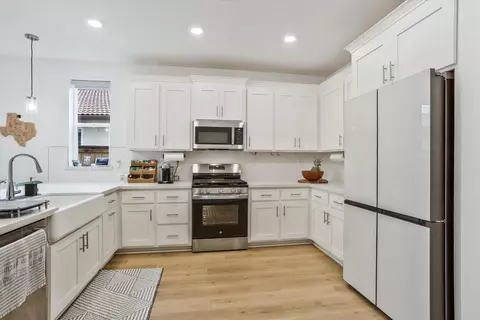 3366 Apollo Ct, Folsom, CA 95630 photo 4