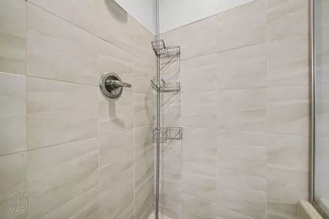Bath - 159 Emerald Ln, Jackson, CA 95642 photo 5 of 6