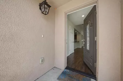 Entry Way - 159 Emerald Ln, Jackson, CA 95642 photo 1 of 5