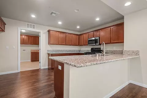 Entry Way - 159 Emerald Ln, Jackson, CA 95642 photo 3 of 5