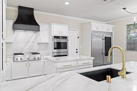 208 Airo Ct, Lincoln, CA 95648