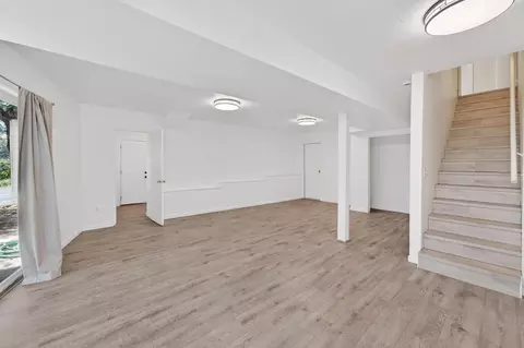 Living - 4698 Kiva Dr, Copperopolis, CA 95228 photo 6 of 8