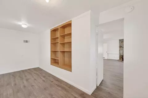 Living - 4698 Kiva Dr, Copperopolis, CA 95228 photo 8 of 8