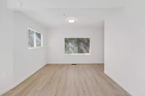 Living - 4698 Kiva Dr, Copperopolis, CA 95228 photo 5 of 8