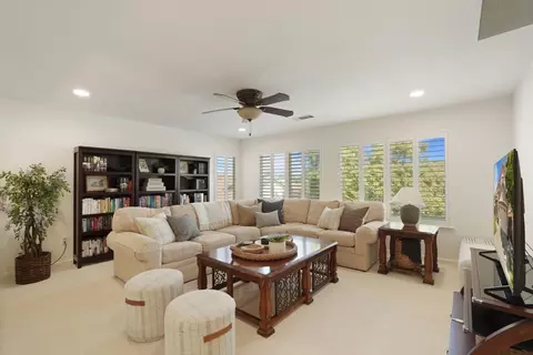 Living - 2639 Creekside Dr, Lodi, CA 95242 photo 3 of 3