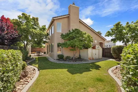 Exterior - 2639 Creekside Dr, Lodi, CA 95242 photo 6 of 14