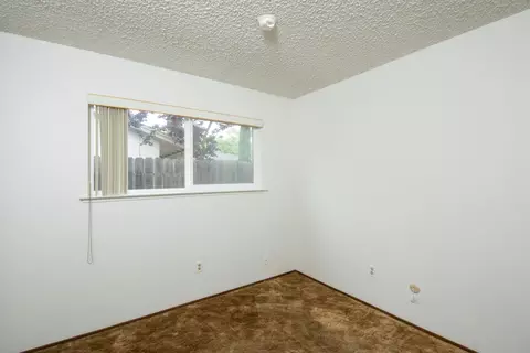 Bedroom - 2905 Bateman Ln, Modesto, CA 95354 photo 7 of 10