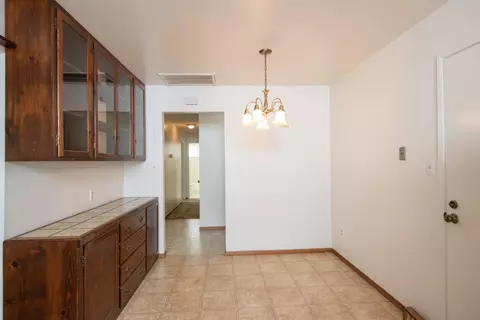 Dining - 2905 Bateman Ln, Modesto, CA 95354 photo 1 of 3