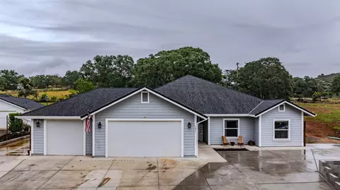 5851 Baldwin St, Valley Springs, CA 95252