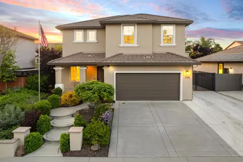 1128 Amington Dr, Roseville, CA 95747