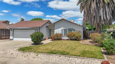 Exterior - 1541 W Kavanagh Ave, Tracy, CA 95376 photo 17 of 17