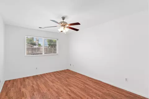 Bedroom - 1541 W Kavanagh Ave, Tracy, CA 95376 photo 3 of 5