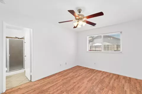 Bedroom - 1541 W Kavanagh Ave, Tracy, CA 95376 photo 5 of 5