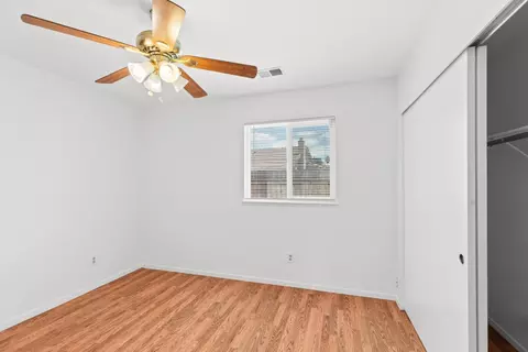 Bedroom - 1541 W Kavanagh Ave, Tracy, CA 95376 photo 2 of 5