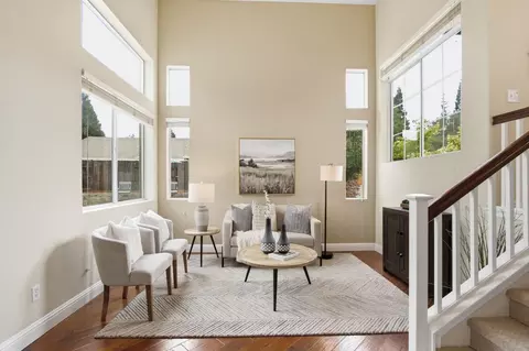 Living - 904 Agee Ct, Folsom, CA 95630 photo 2 of 4
