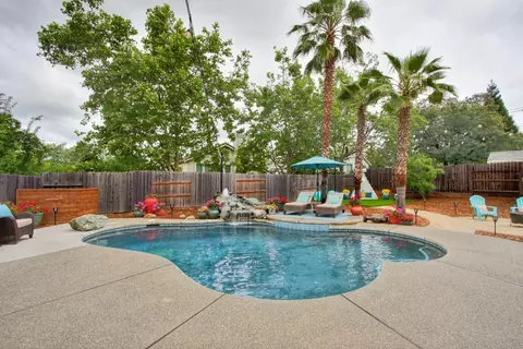 Exterior - 904 Agee Ct, Folsom, CA 95630 photo 19 of 34
