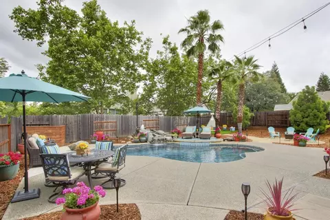 Exterior - 904 Agee Ct, Folsom, CA 95630 photo 33 of 34
