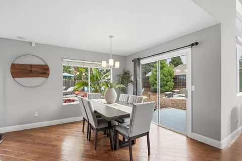 Dining - 904 Agee Ct, Folsom, CA 95630 photo 1 of 3