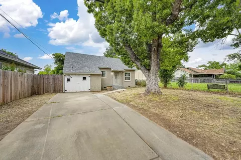 3952 28th St, Sacramento, CA 95820