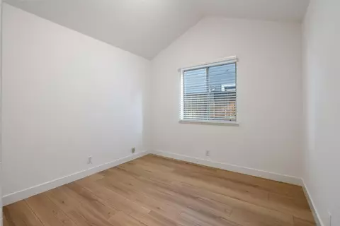 Bedroom - 2433 Albany Ave, Davis, CA 95618 photo 3 of 6