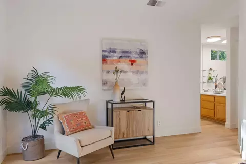 Entry Way - 2433 Albany Ave, Davis, CA 95618 photo 2 of 2