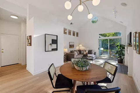 Dining - 2433 Albany Ave, Davis, CA 95618 photo 2 of 3