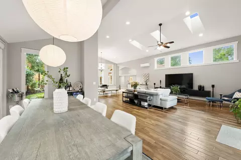 Dining - 1561 Elsdon Cir, Carmichael, CA 95608 photo 2 of 2