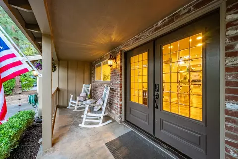 Exterior - 1561 Elsdon Cir, Carmichael, CA 95608 photo 6 of 30