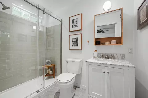 Bath - 16308 Emigrant Rd, Volcano, CA 95689 photo 1 of 2