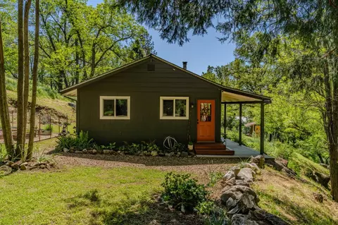 16308 Emigrant Rd, Volcano, CA 95689