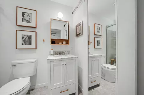 Bath - 16308 Emigrant Rd, Volcano, CA 95689 photo 2 of 2