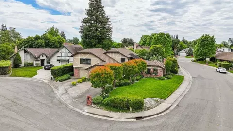 1200 Teak Ct, Roseville, CA 95661